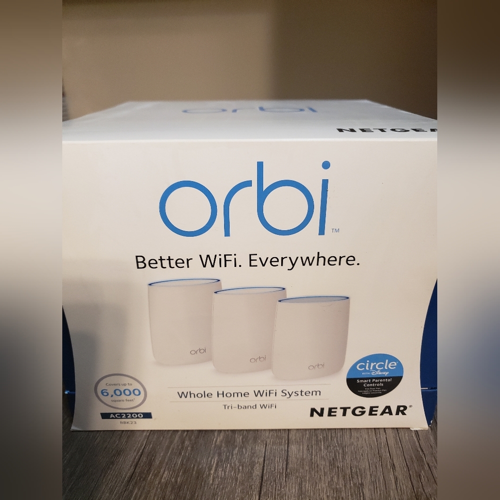 Orbi AC2200 mesh router system